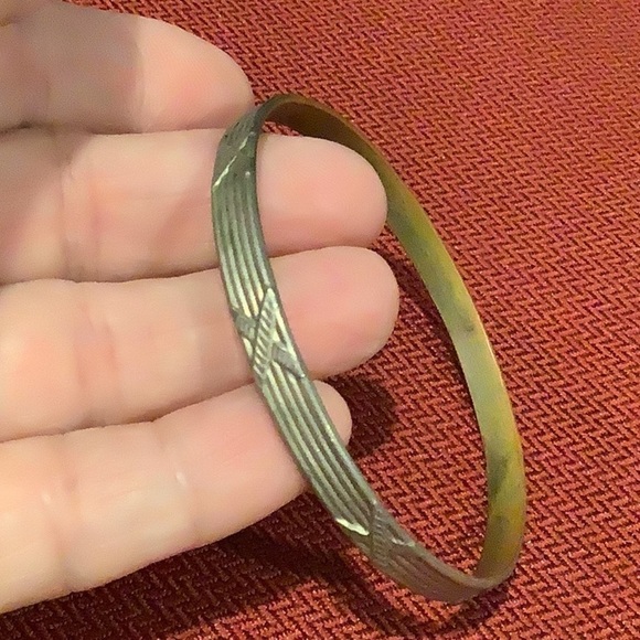 Vintage bangle bracelet - Picture 4 of 4